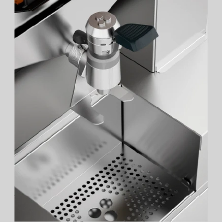 Zumex Speed S +Plus All-in-One Wide Juicer w/ Integrated Podium in Mirror